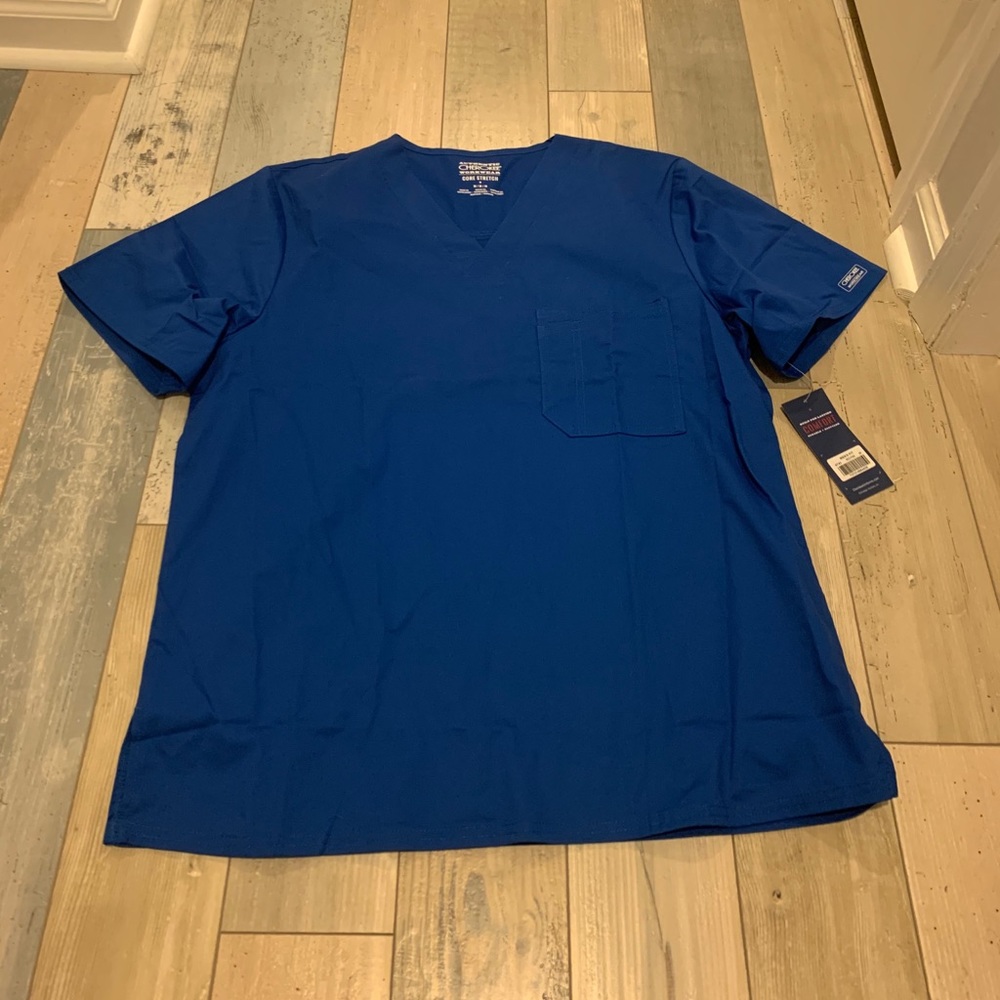 Scrub top